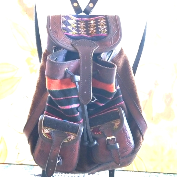 Taos LEATHER Blanket Wool Handcrafted Pockets Buckles Straps Unique BACKPACK EUC - Picture 9 of 16
